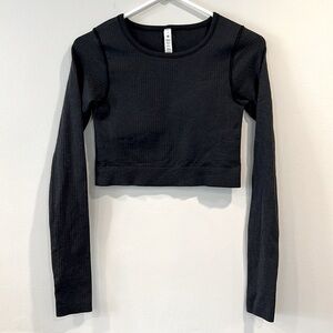 🔥Lululemon Ebb To Street Crop Top🔥
